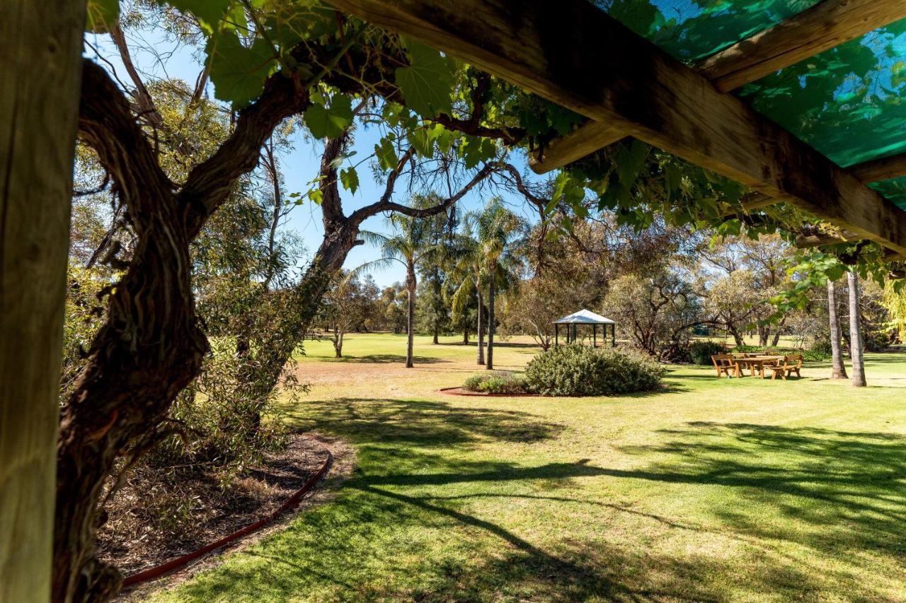 Big River Golf & Country Club Berri Esterno foto