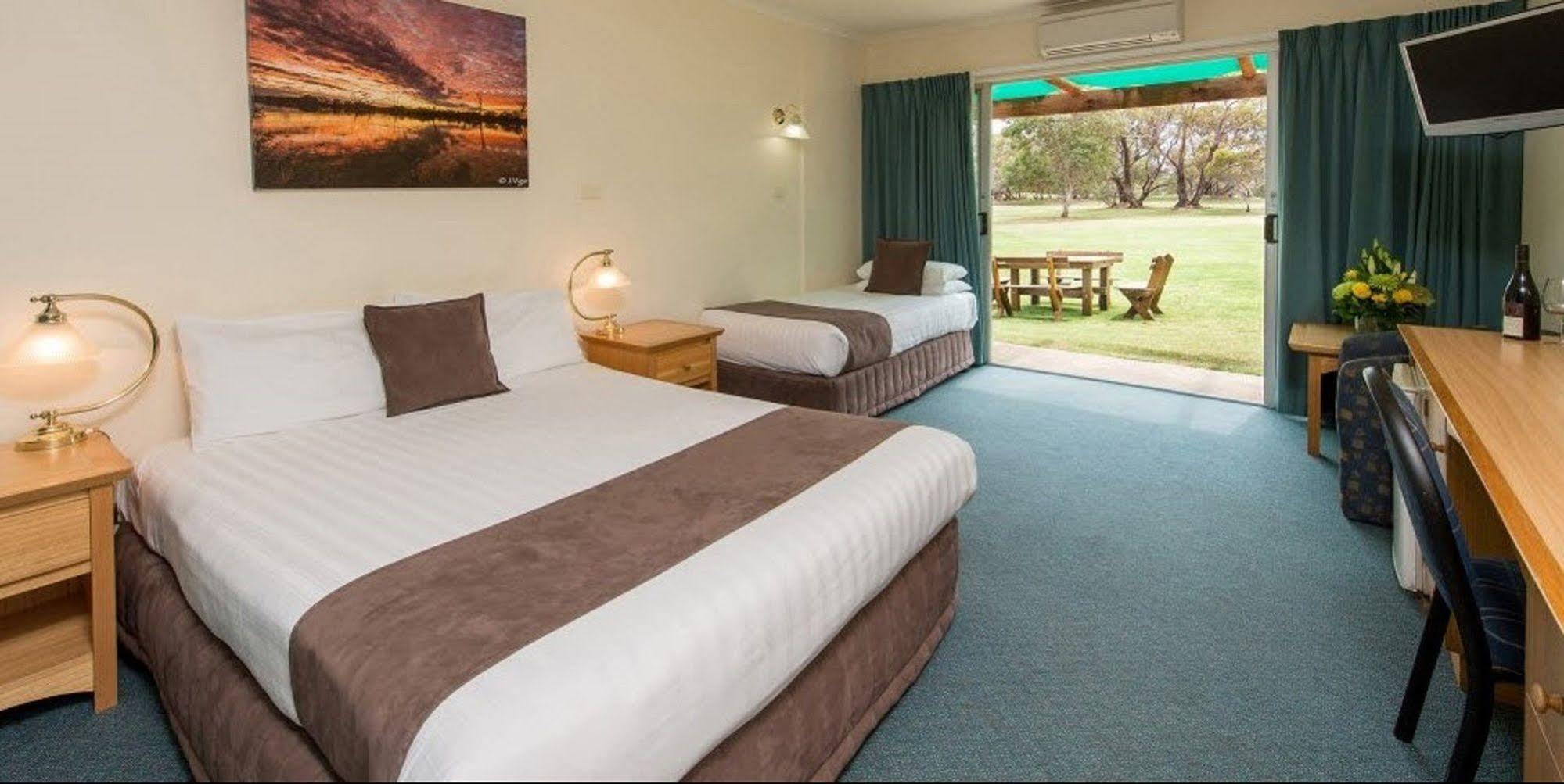 Big River Golf & Country Club Berri Esterno foto